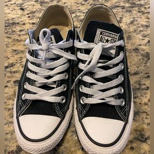 Black chucks!